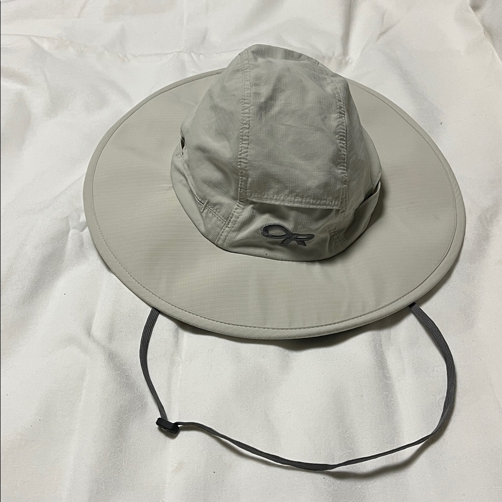 Outdoor Research Light Tan Adventure Hat